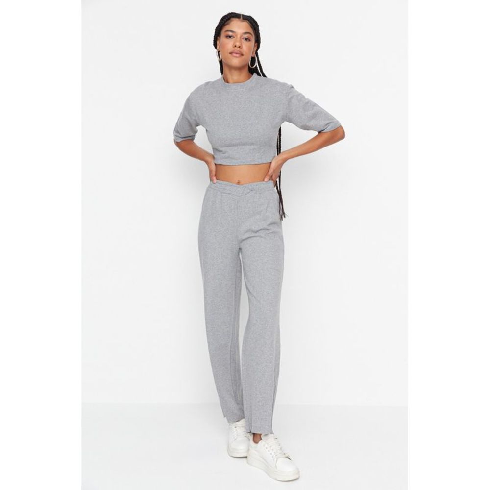 NWT Trendyol Women Plain Middle Knit Two Piece Set - Picture 2 of 8